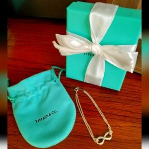 Tiffany & Co. Silver infinity bracelet